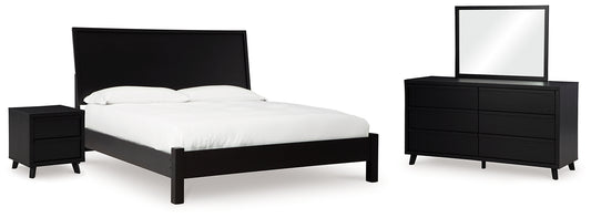 Danziar King Panel Bed with Mirrored Dresser and Nightstand